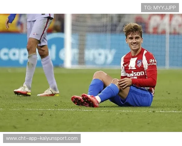 格里马尔多双响任意球震撼德甲，巴萨遗珠去向引猜测，格里兹曼巴萨合同