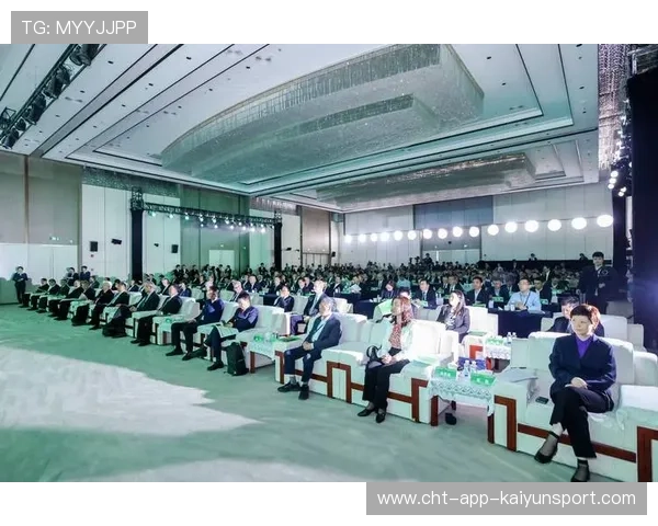 联盟与国际赛事合作举办技术交流会促进规则升级,国际联盟本部 联盟与国际赛事合作举办技术交流会促进规则升级,国际联盟本部