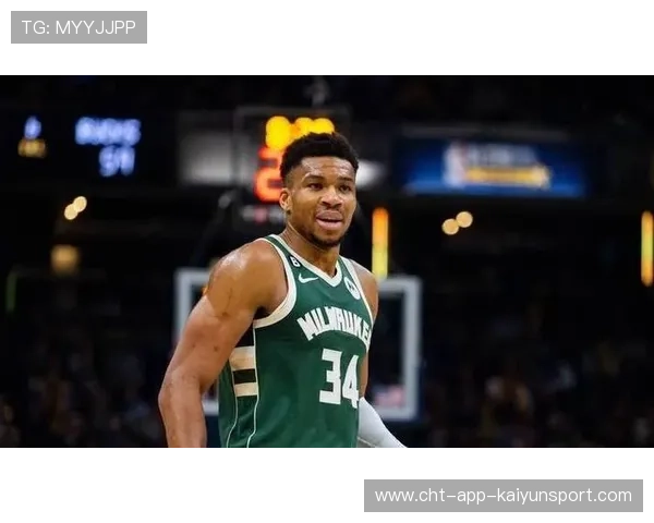 雄鹿主帅调整战术，字母哥统治内线，雄鹿官宣字母哥伤情