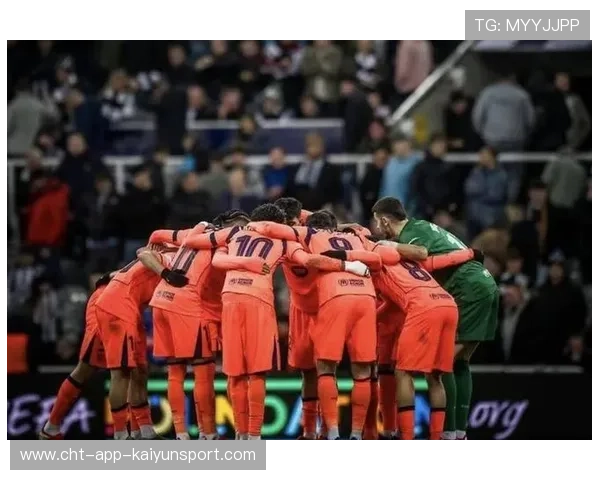 亚马尔禁区外突施冷箭，巴萨破僵局